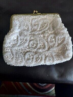 Beaded Floral Clutch Purse - White